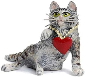 Mačka sa ogrlica od srca Beč brončana figurica