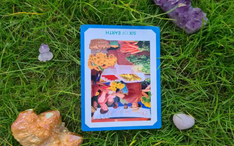 Six of Pentacles Career Meaning (Simple Tips & Guidance for Job Seekers)